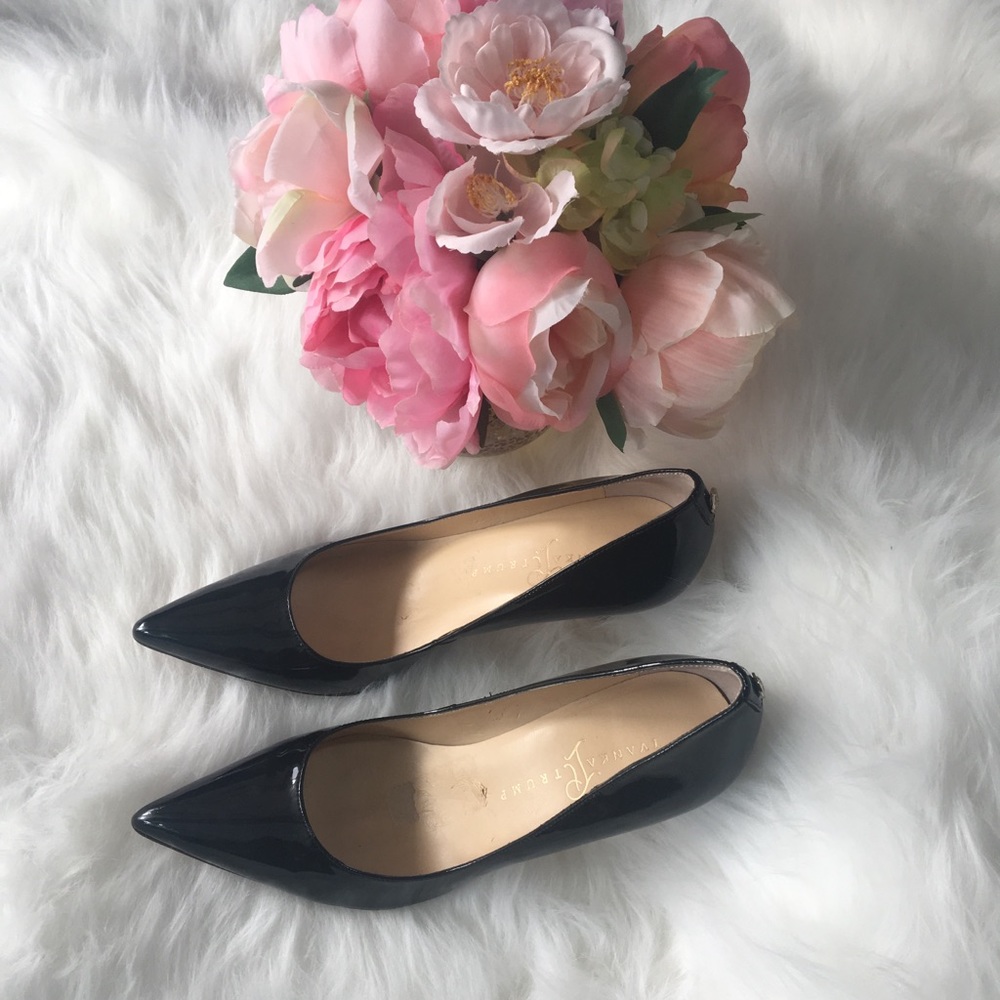 Ivanka Trump Black Patent Leather Pumps Size 9M